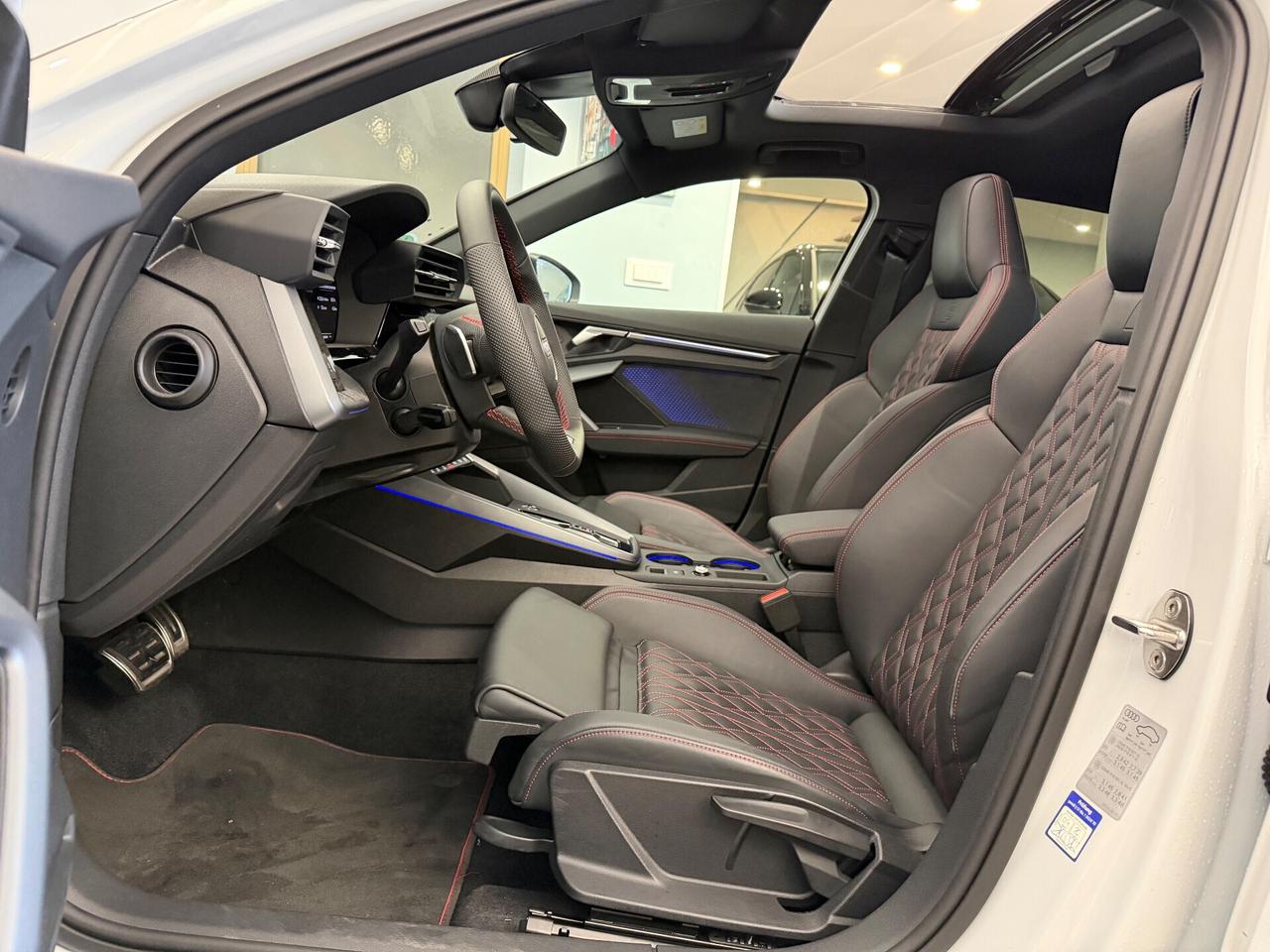 Audi S3 2,.0Tfsi Quattro s tronic .