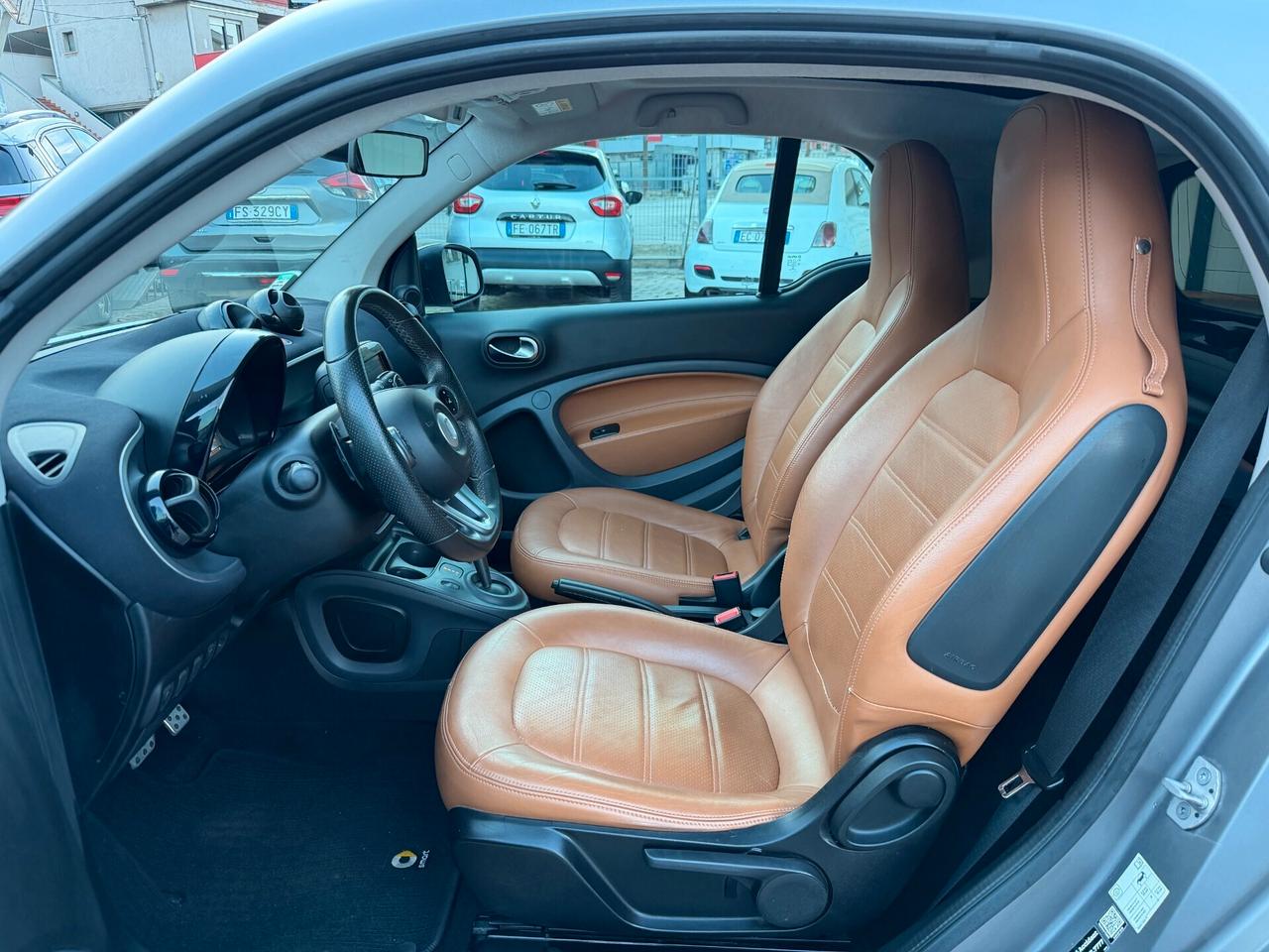 Smart ForTwo 90 0.9 Turbo twinamic Coffeelounge