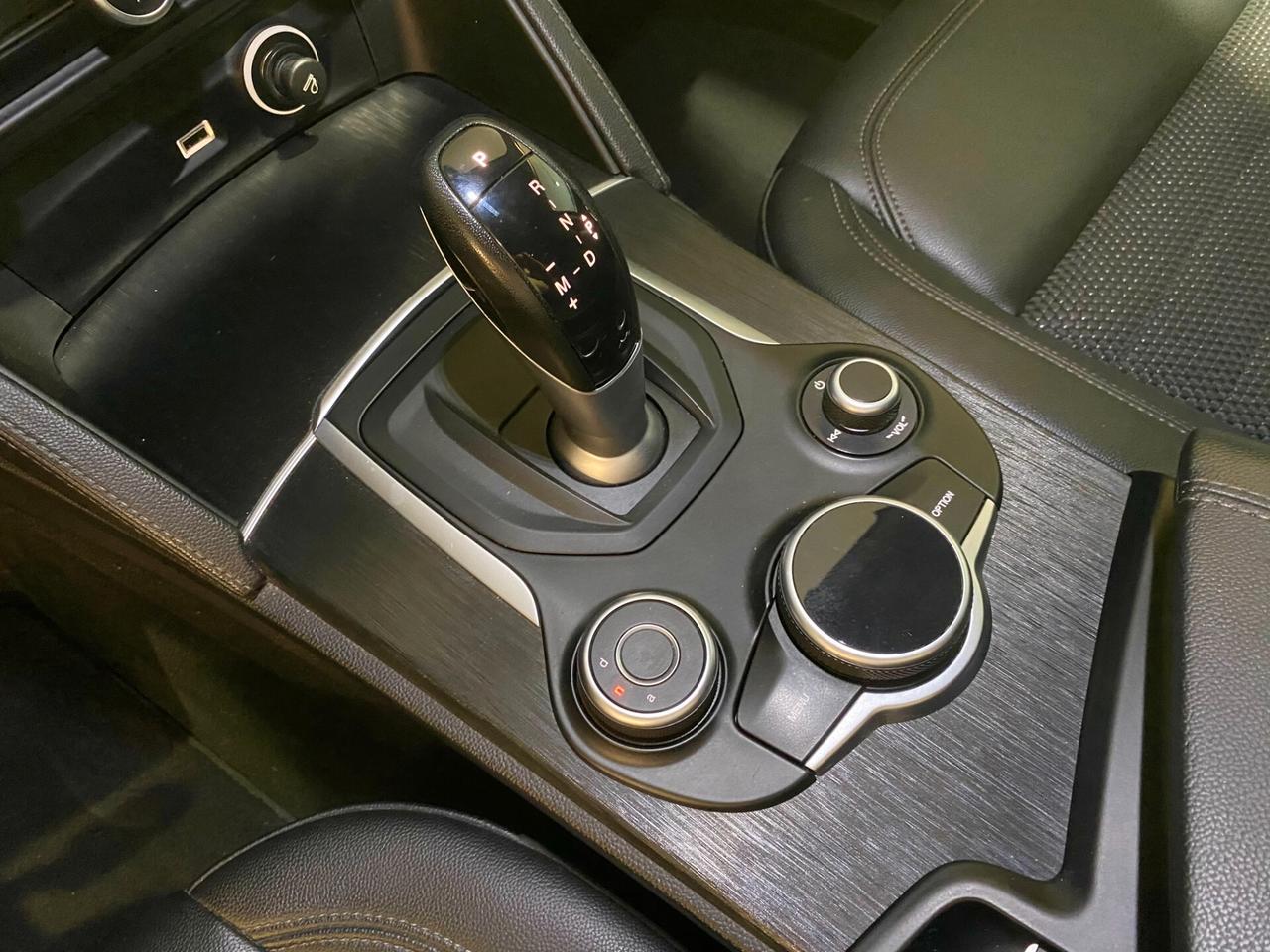 Stelvio 2.2 Turbodiesel 160 CV AT8 RWD Sport-2019