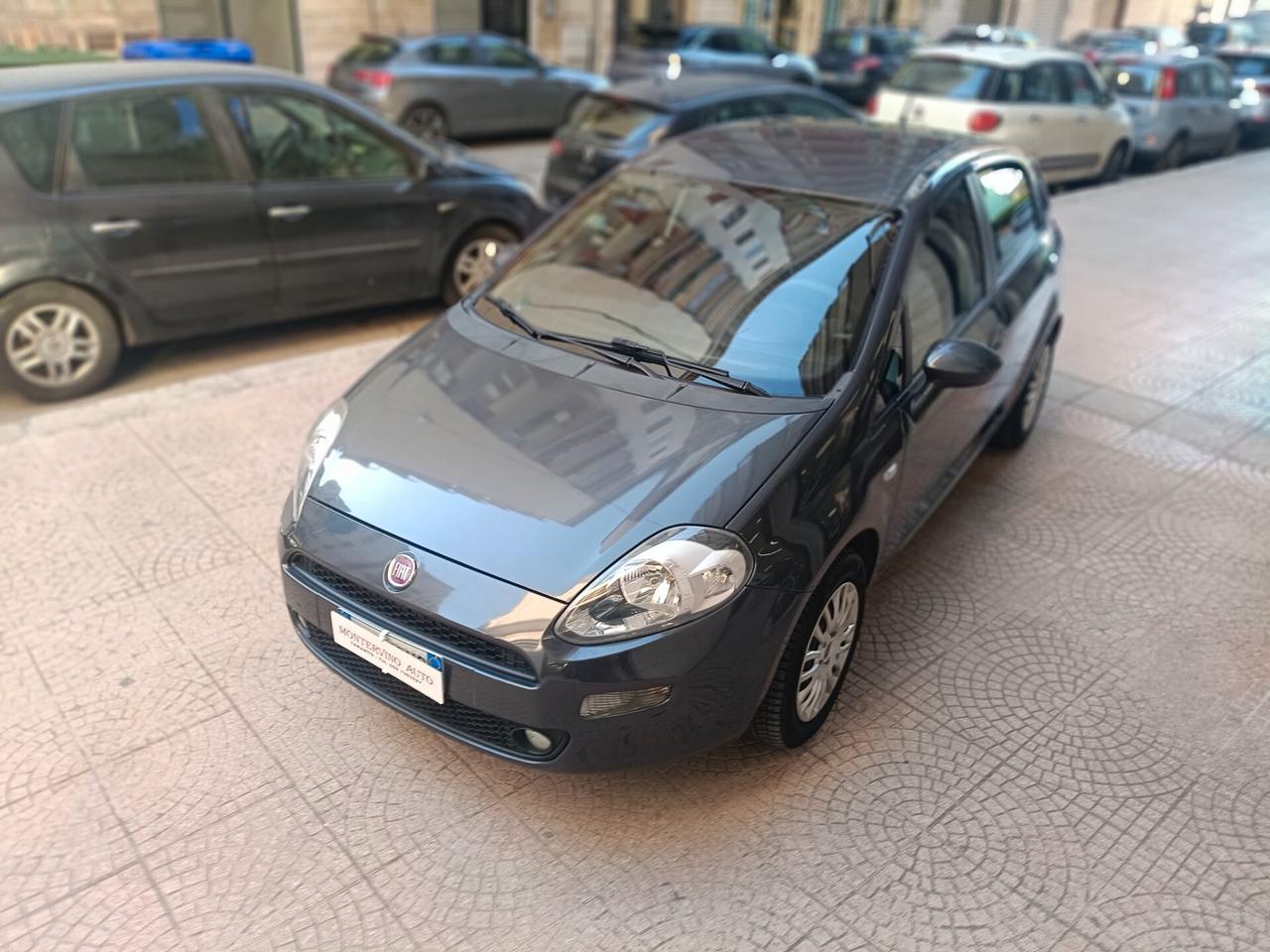 FIAT PUNTO 1.2 5PORTE-2013-NEOPATENTATI-Euro5490