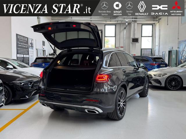 MERCEDES-BENZ GLC 300 d 4MATIC PREMIUM AMG