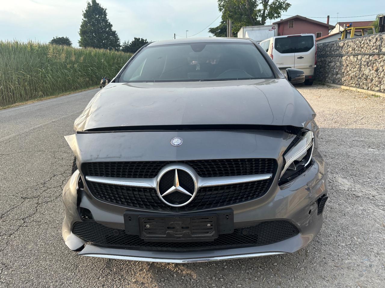 Mercedes-benz A 180 d Automatic Business