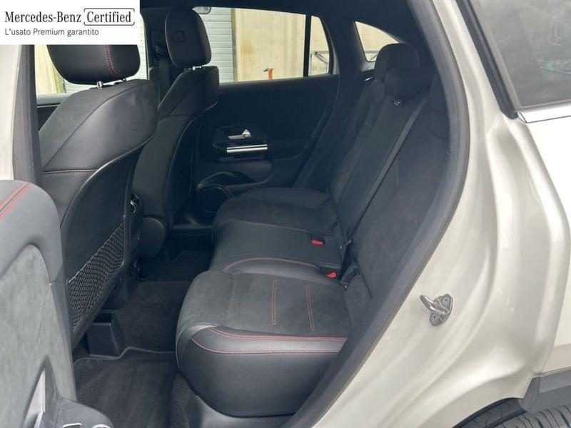 Mercedes-Benz GLA 200 D PREMIUM AUTO