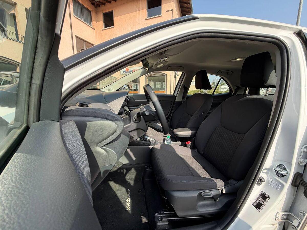 Toyota Yaris Cross 1.5h Active fwd 116cv e-cvt