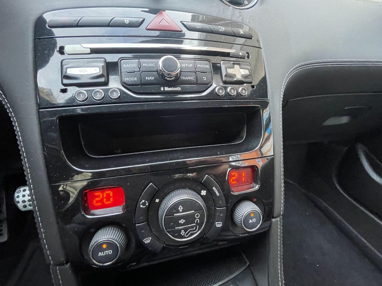 PEUGEOT RCZ 2.0 HDi cinghia e pneumatici nuovi