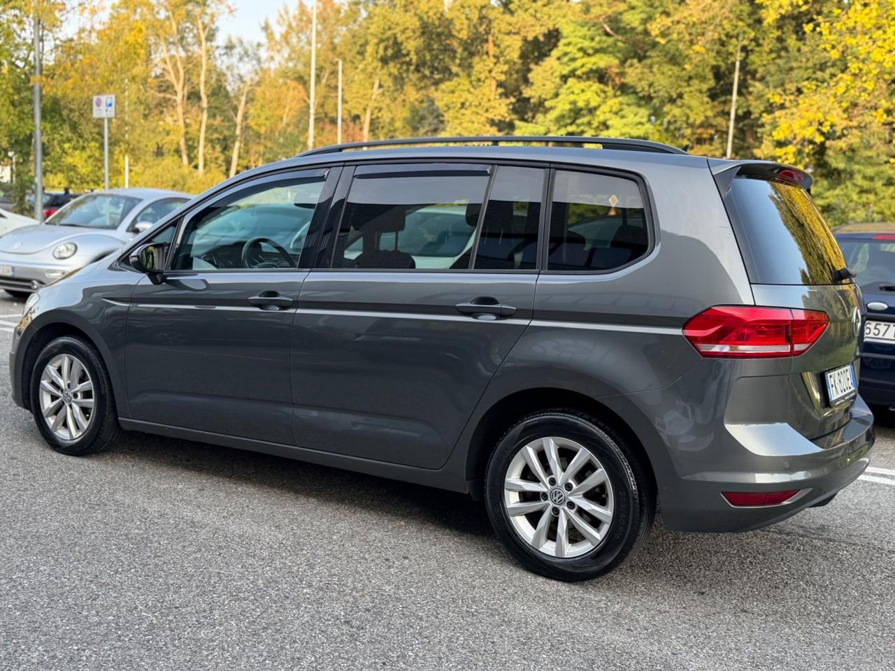 Volkswagen Touran 1.6 TDI 115 CV SCR*Neopatentati*7 Posti