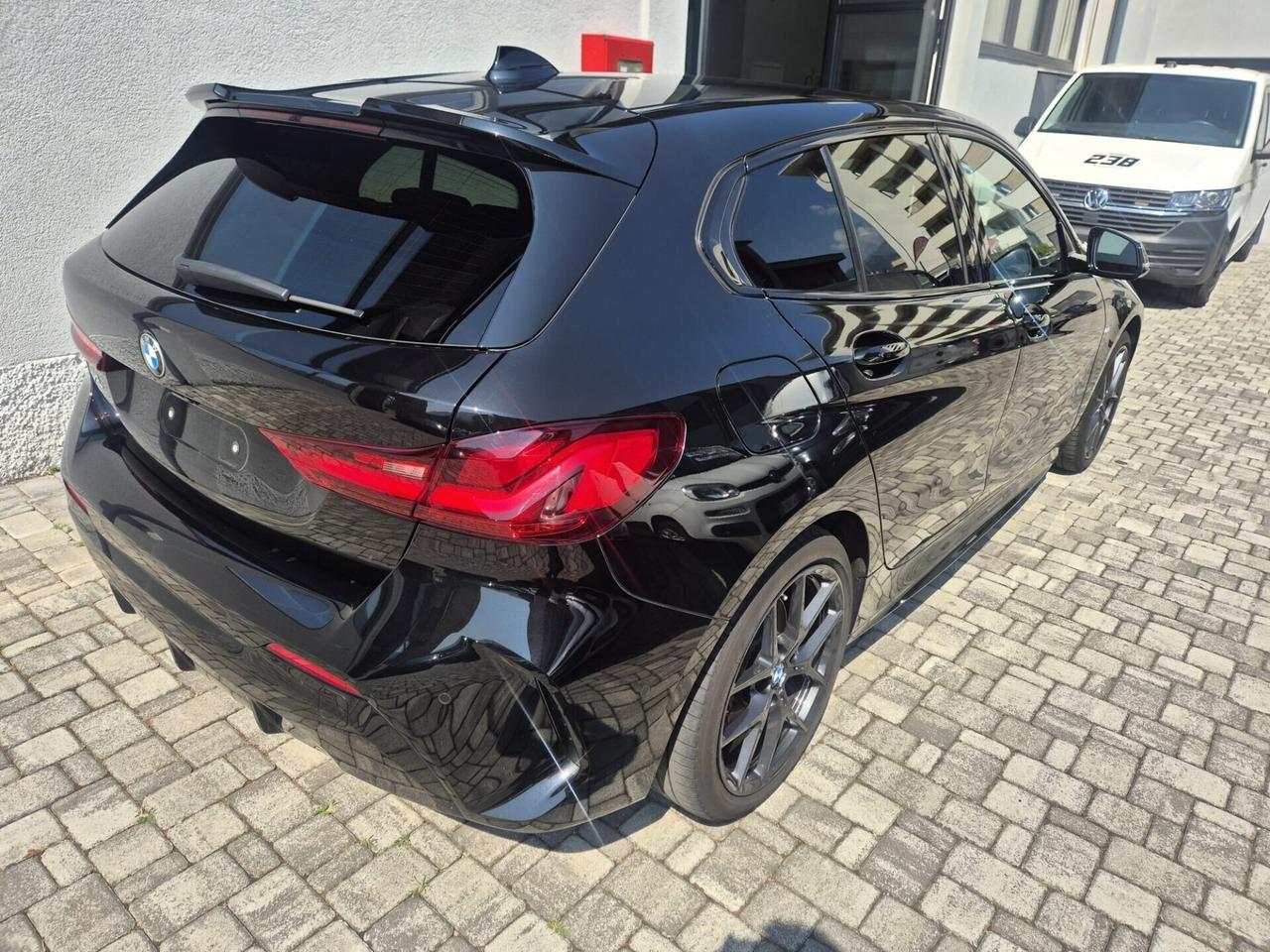 Bmw 118i 136 CV COLORVISION EDITION - CAMBIO AUTOMATICO
