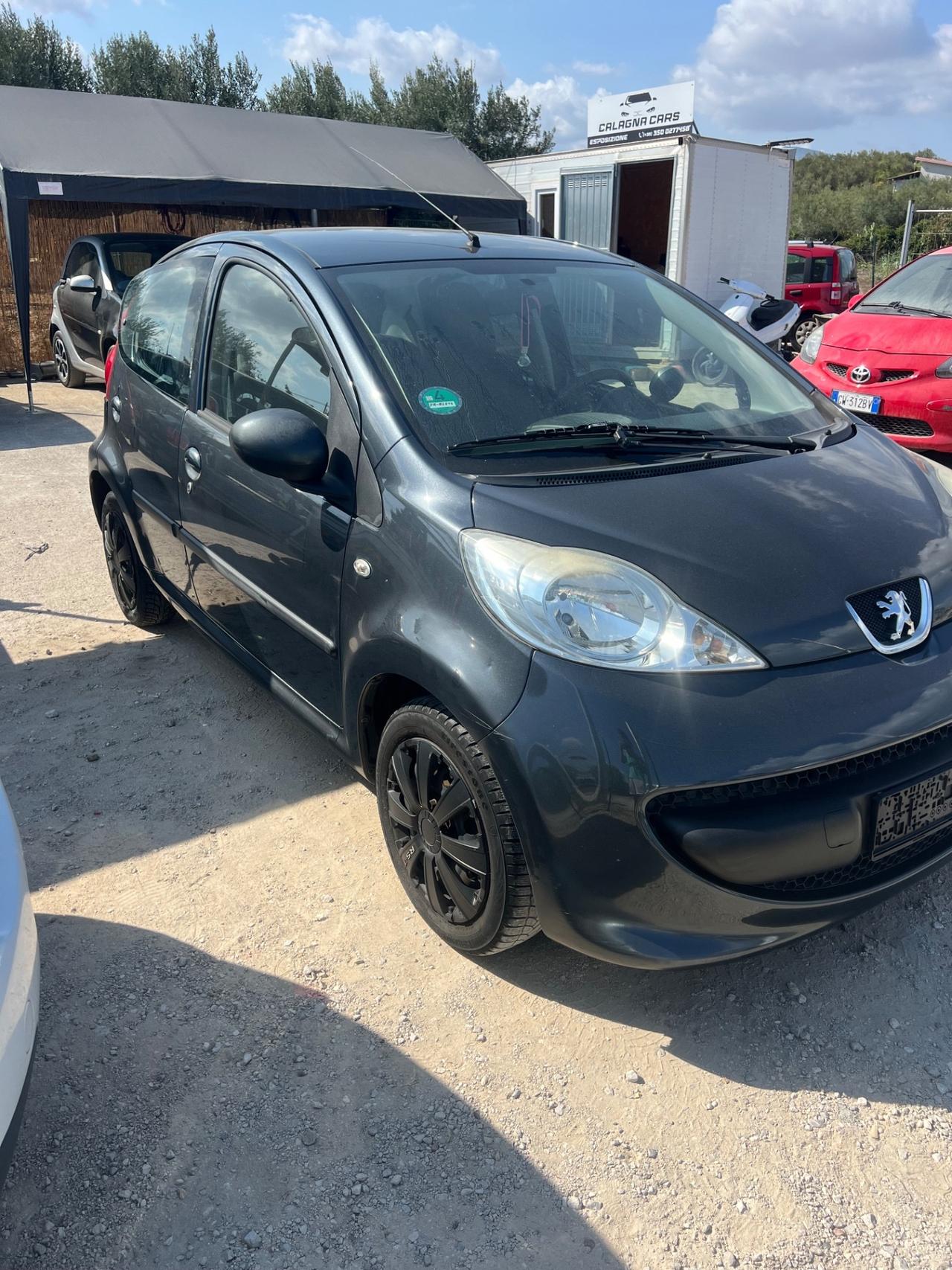 Peugeot 107 1.0 68CV 5p. Desir