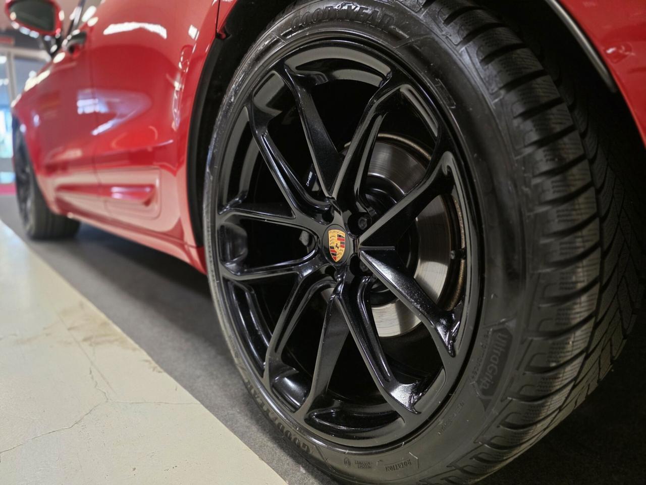 Porsche Macan 2.0 265cv