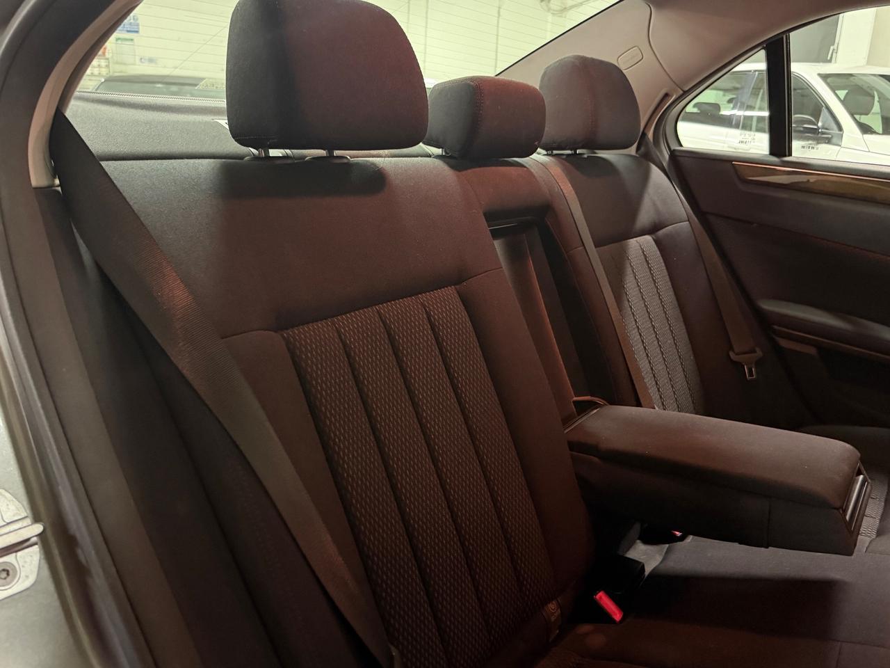 Mercedes-benz E 250 CDI BlueEFFICIENCY Elegance