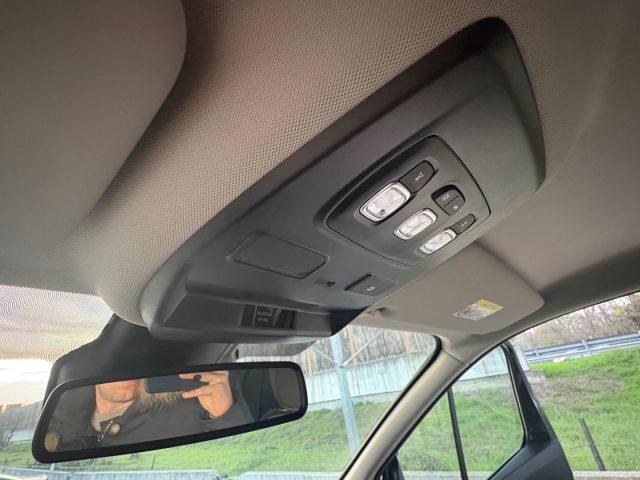 RENAULT Trafic BluedCi 9 POSTI 170CV EDC PC-TN SPACE Class IVA ES