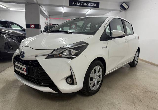 TOYOTA Yaris 1.5 Hybrid 5 porte Business