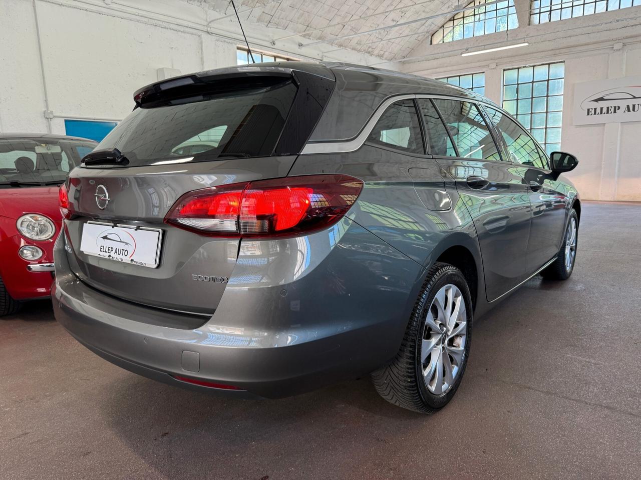 Opel Astra EcoM IVA ESPOSTA - KM CERTIFICATI