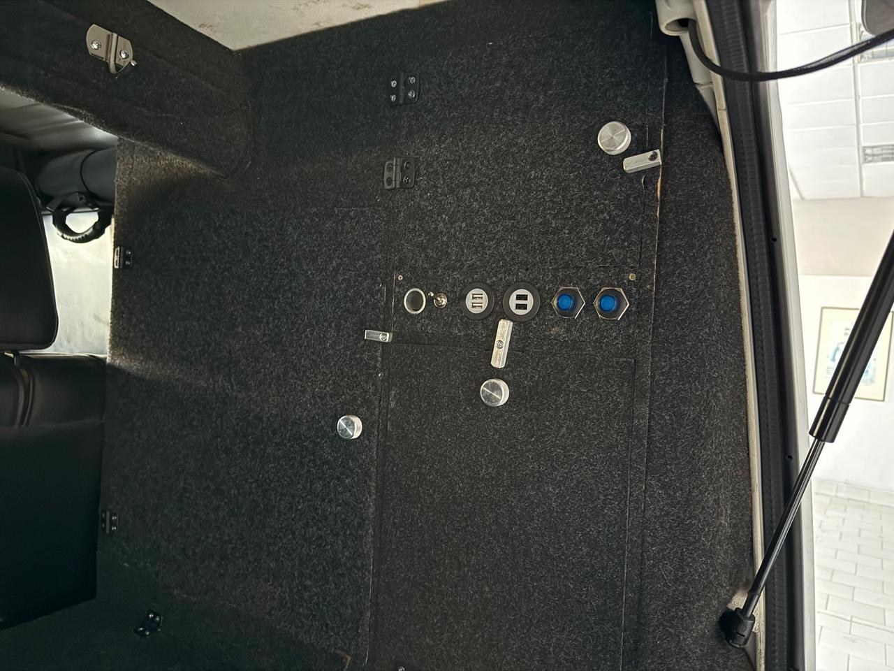 Jeep Wrangler Unlimited 2.8 CRD Raid Sahara