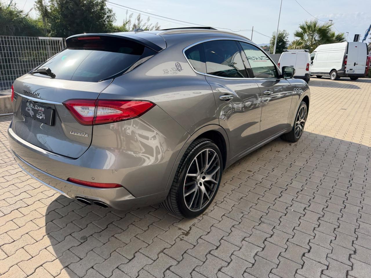 Maserati Levante 430CV BENZINA