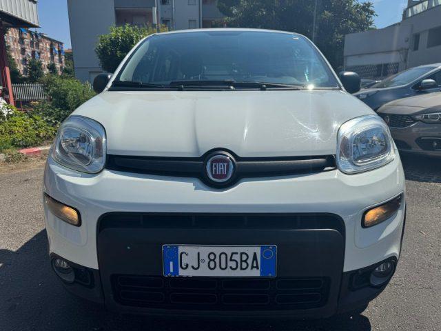 FIAT Panda 1.0 GSE S&S Hybrid Street (AUTOCARRO N1)