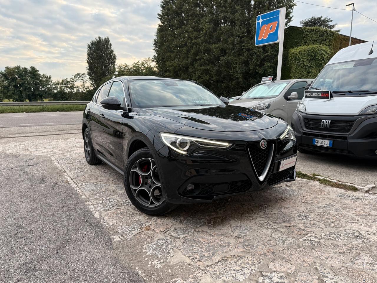 Alfa Romeo Stelvio 2.2 Turbodiesel 210 CV AT8 Q4 SPORT-TECH