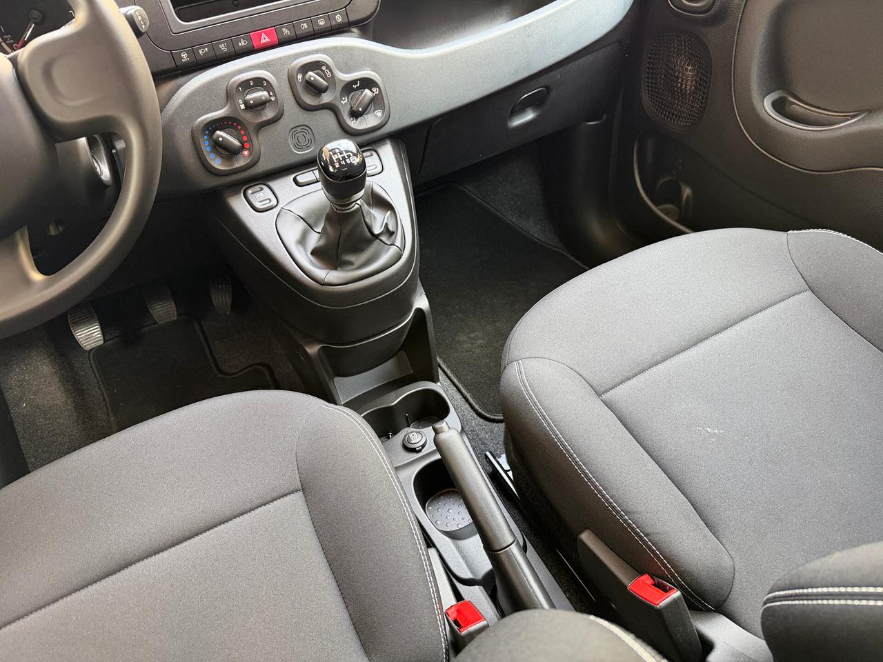 Fiat Panda 1.0 Hybrid – 05/2024 | km 0 – Neopatentati OK