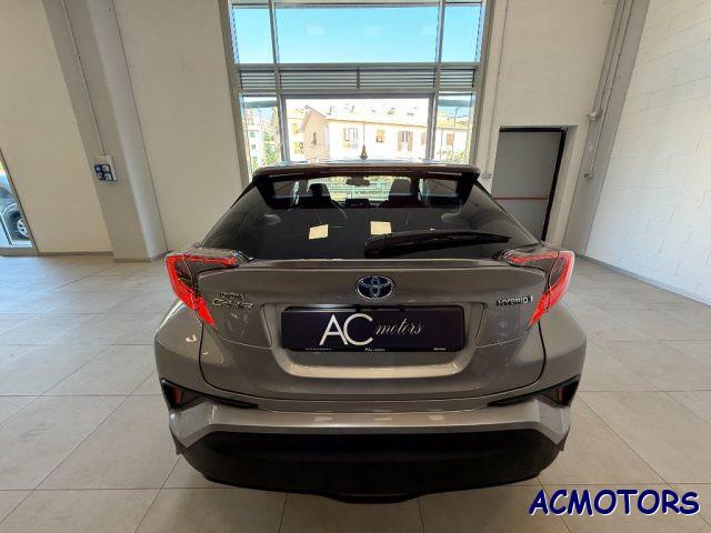 TOYOTA C-HR 1.8 Hybrid E-CVT Lounge