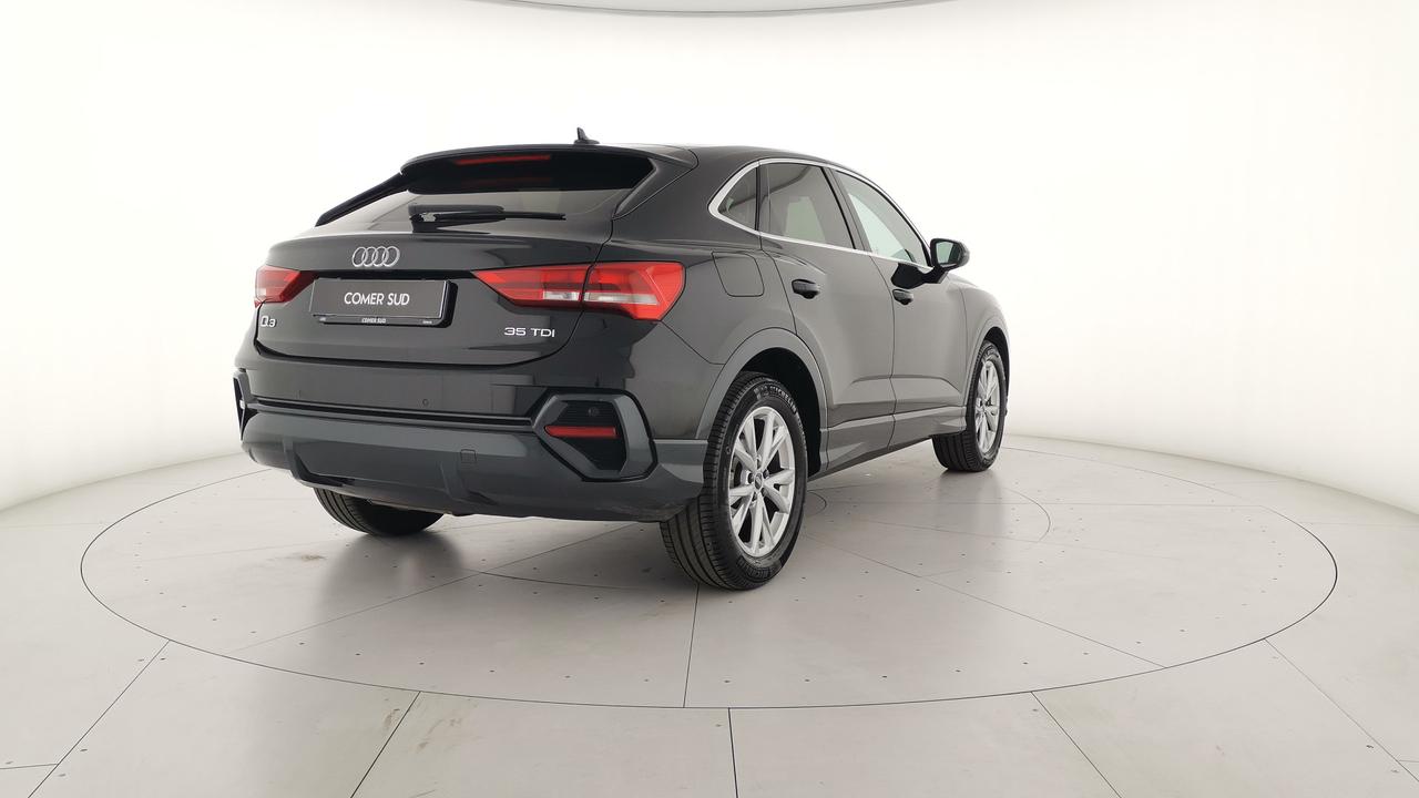 AUDI Q3 2019 Sportback - Q3 Sportback 35 2.0 tdi Business Plus s-