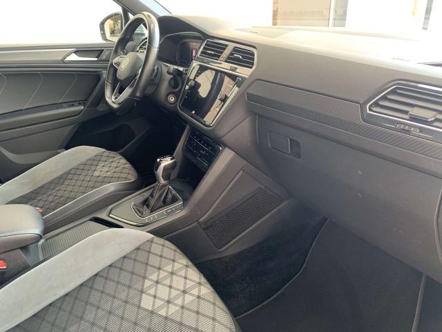 Volkswagen Tiguan Tiguan 1.5 tsi R-Line 150cv dsg IVA ESPOSTA
