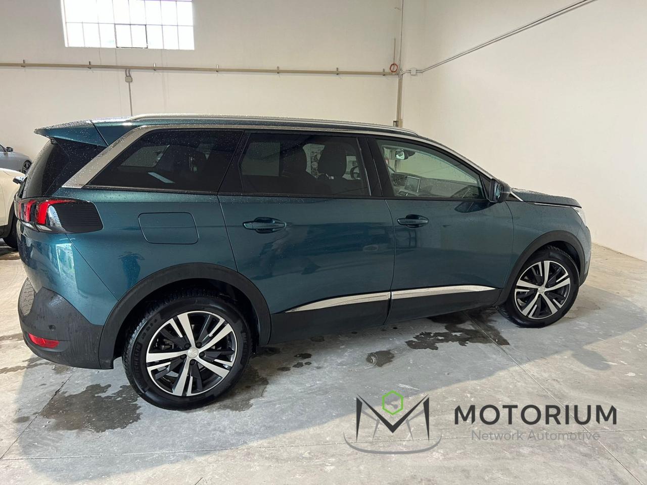 Peugeot 5008 5008 1.6 bluehdi Active s&s 120cv 7p.ti eat6