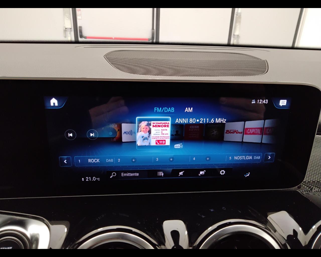 Mercedes-Benz GLB - X247 2019 - GLB 180 d Sport auto