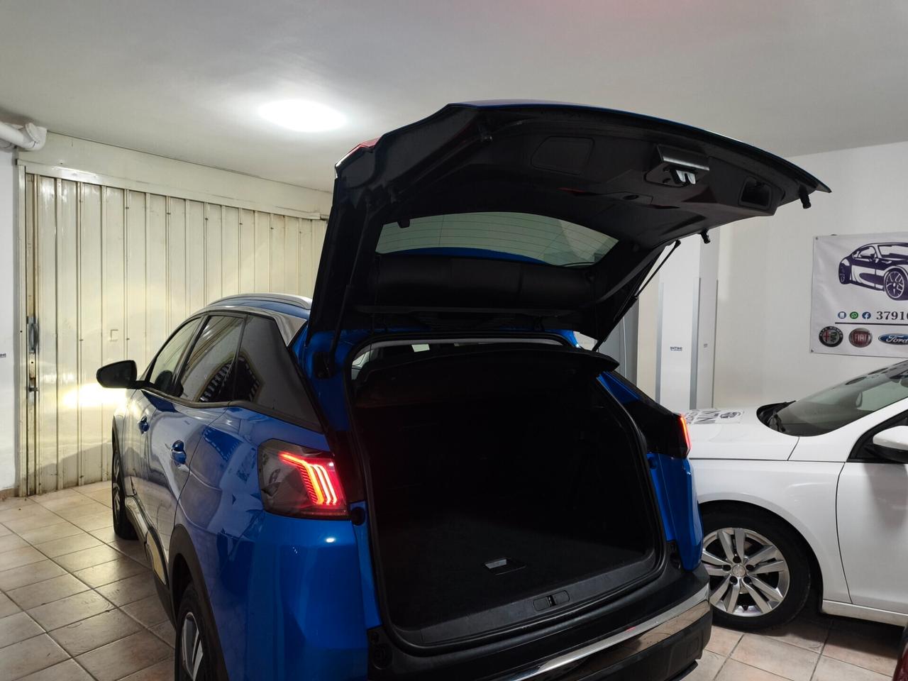 Peugeot 3008 BlueHDi 130 S&S Allure (12 mesi di garanzia)