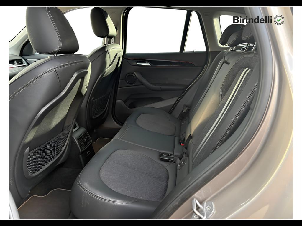 BMW X1 (F48) - X1 sDrive18d Sport