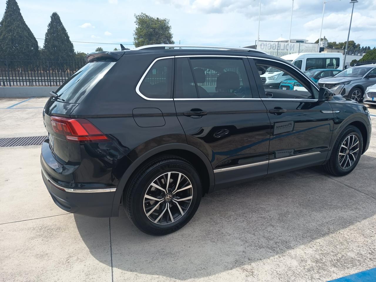 Volkswagen Tiguan 2.0 TDI 150 CV SCR DSG Life