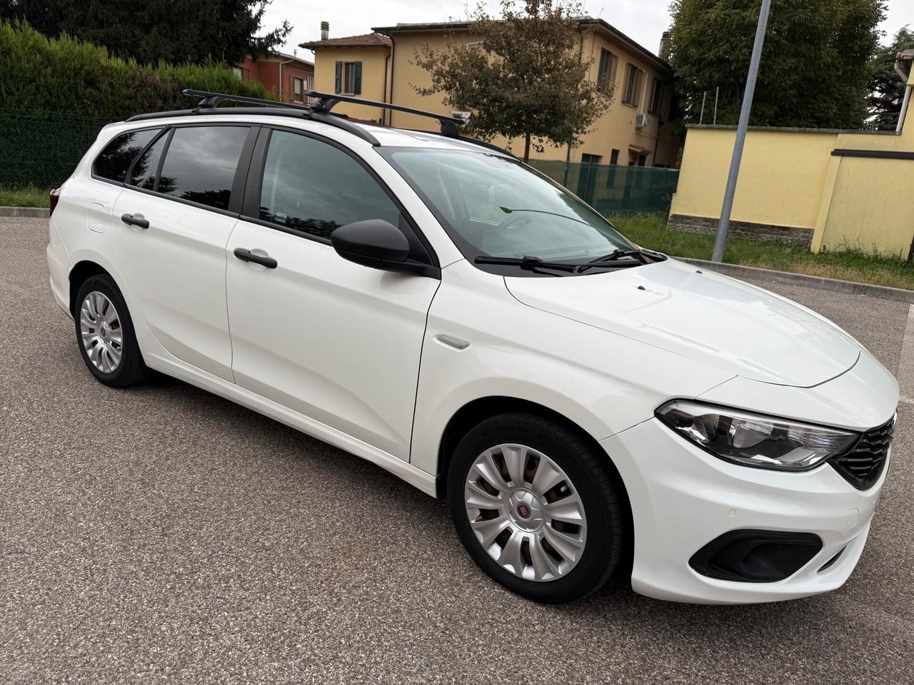 Fiat Tipo SW 1.6 MJT -AUTOCARRO - 12 MESI DI GARANZIA -