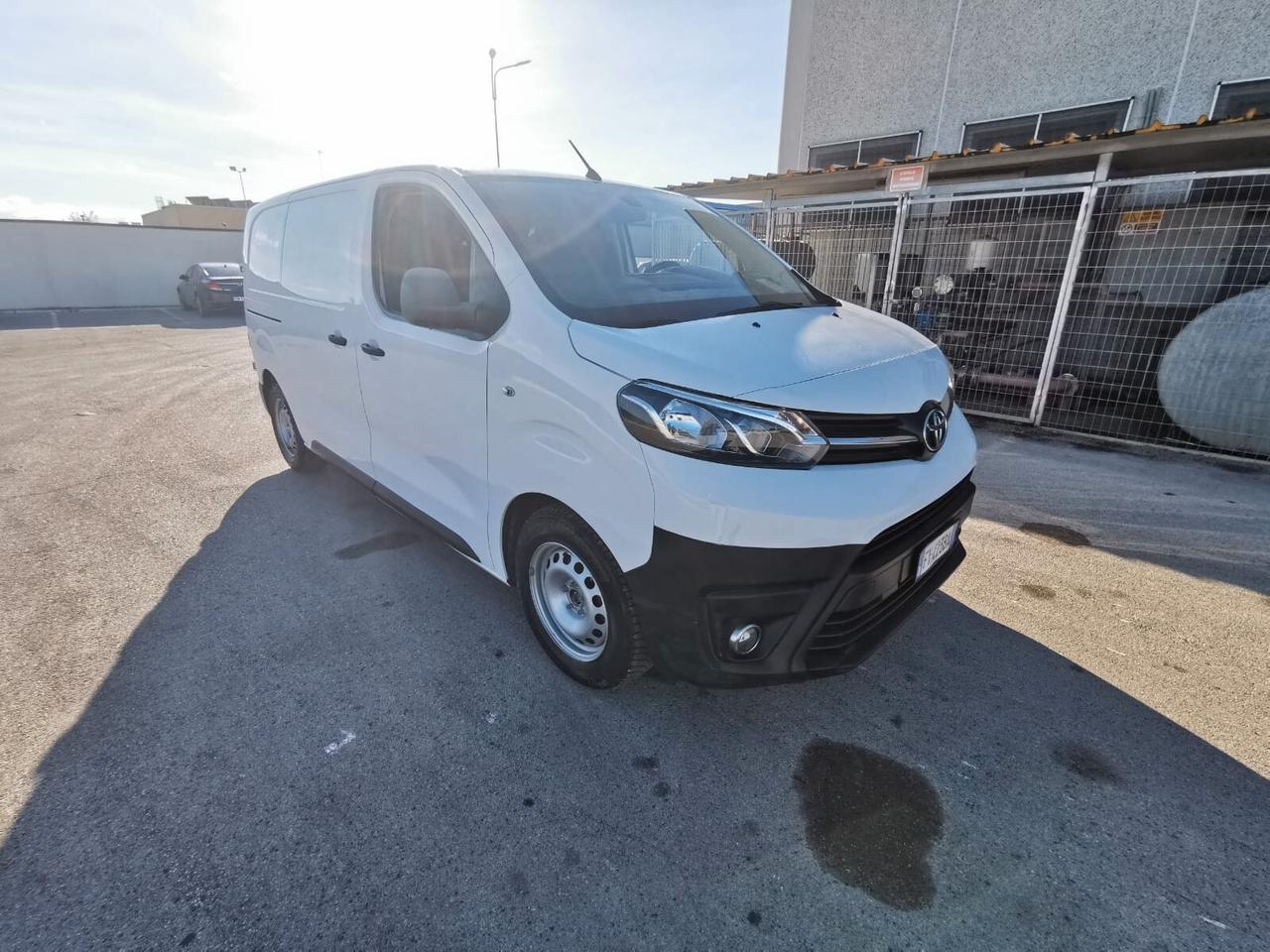 Toyota Proace 1.5D 120CV PL-TN Furg. 5p. 10q Comfort