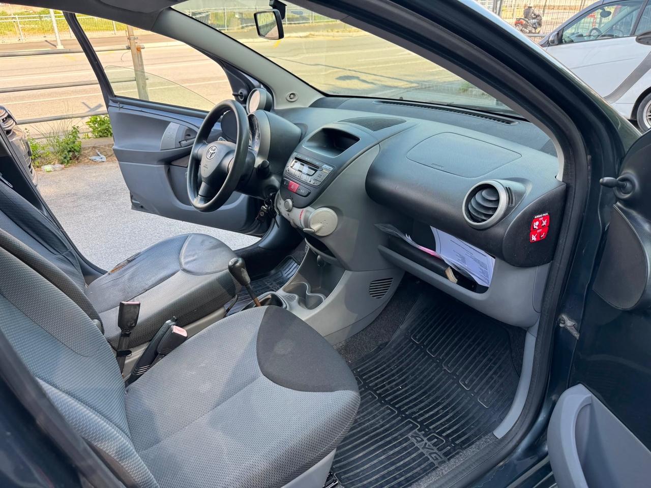 Toyota Aygo 1.0benzina 68cv - 2006 km 130.000