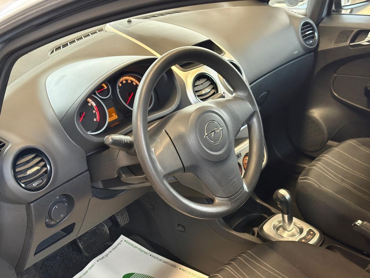 Opel Corsa 1.4 16V 5 porte AUTOMATICA