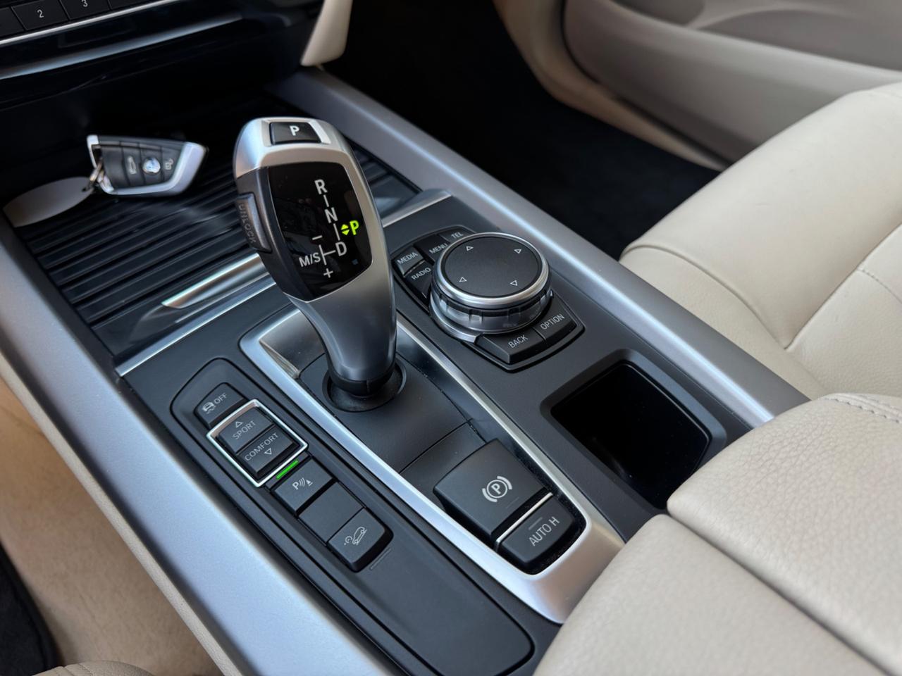 BMW X5 xDrive25d 218 CV – Garanzia 12 Mesi