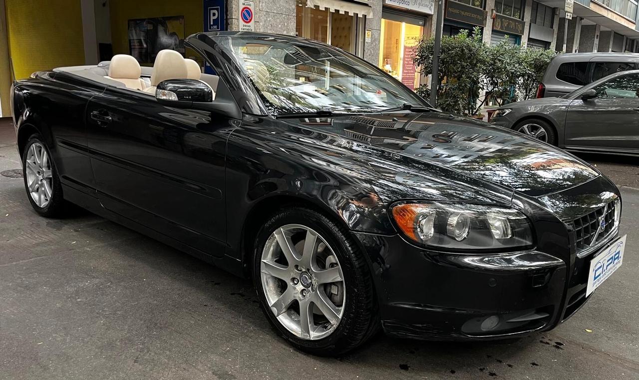 Volvo V70 2.4 D5 Momentum