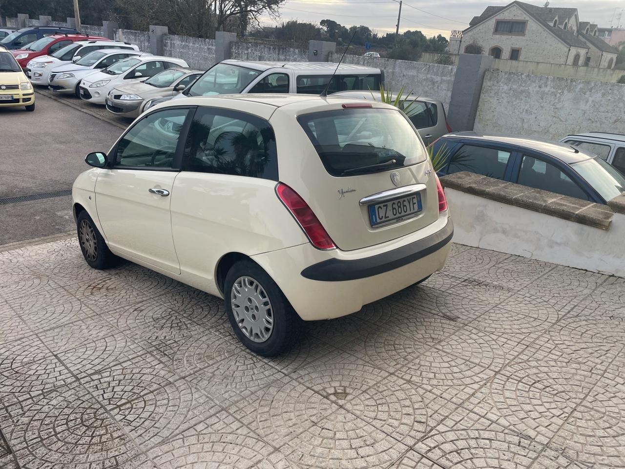 Lancia Ypsilon 1.3 Multijet Diesel