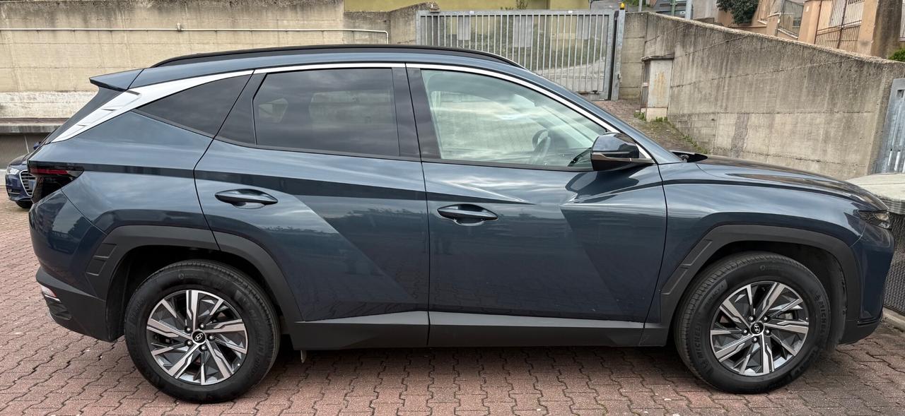 Hyundai Tucson 1.6 hev FULL-HYBRID PARI AL NUOVO!