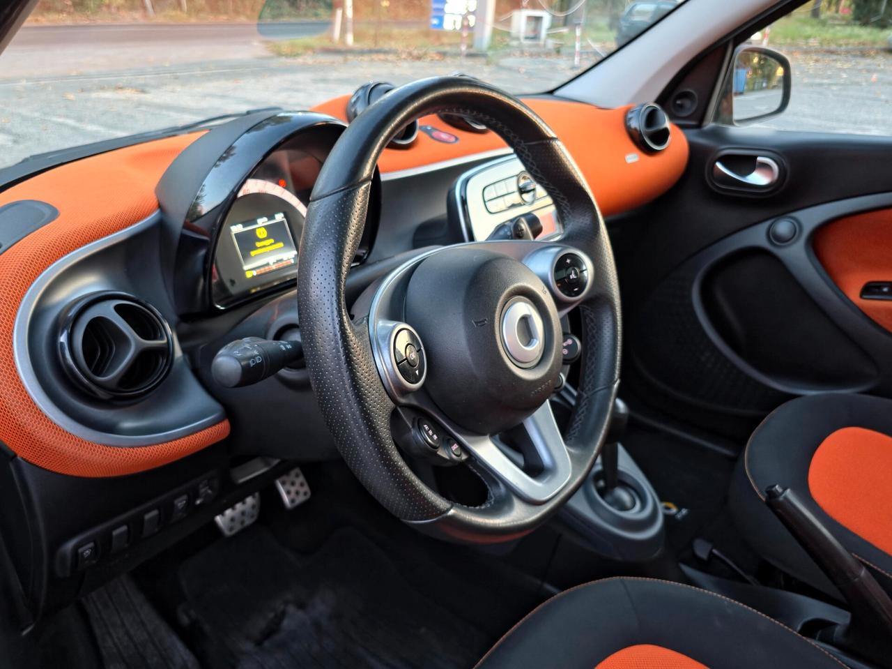 Smart ForFour 90 0.9 Turbo twinamic Prime E6 Automatico NEO 2016