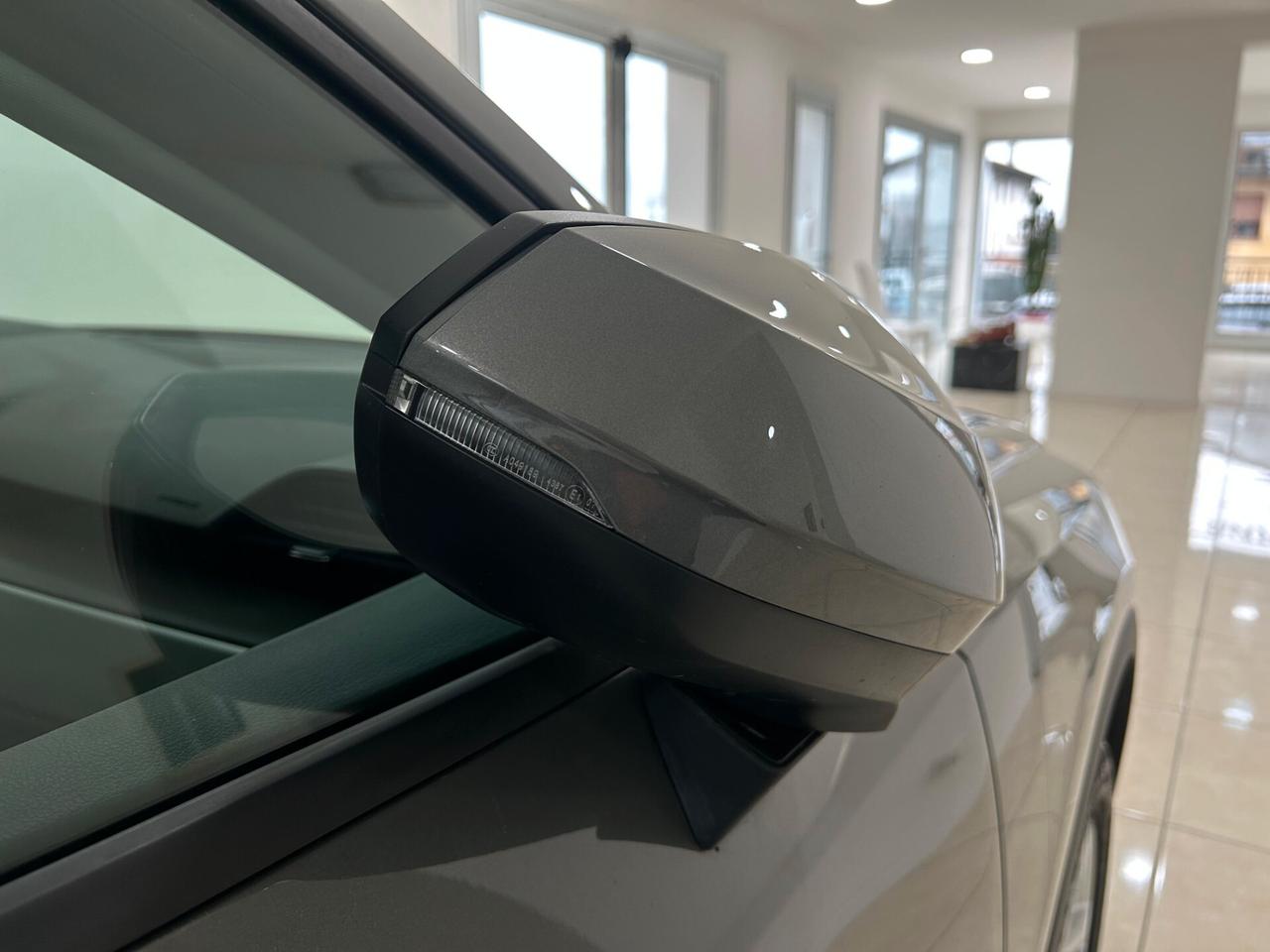 Audi Q3 35 TDI S tronic Business