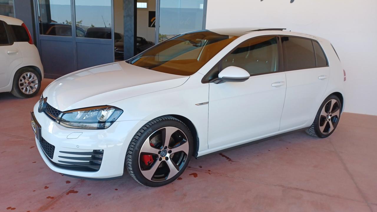 Volkswagen Golf Business GTD 2.0 TDI 5p. 4 Free BlueMotion Tech.