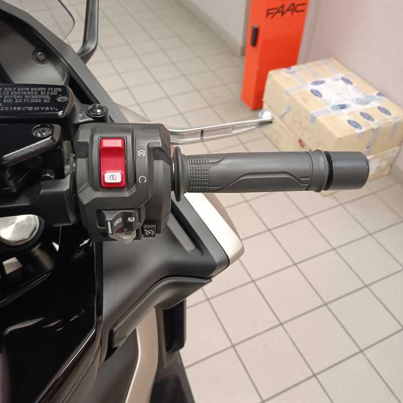 Honda Forza 750 - 2025