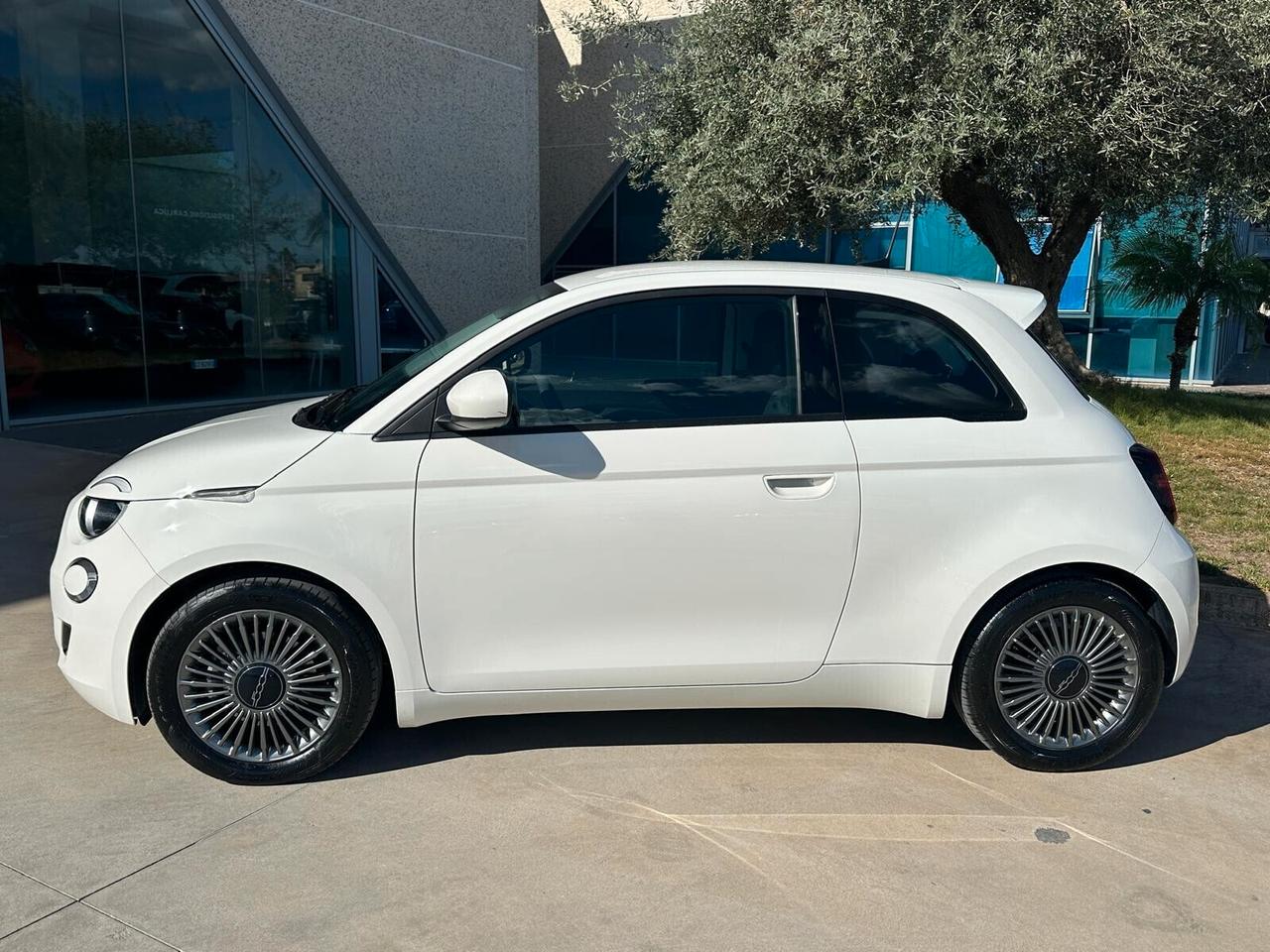Fiat 500e La Prima Full Electric