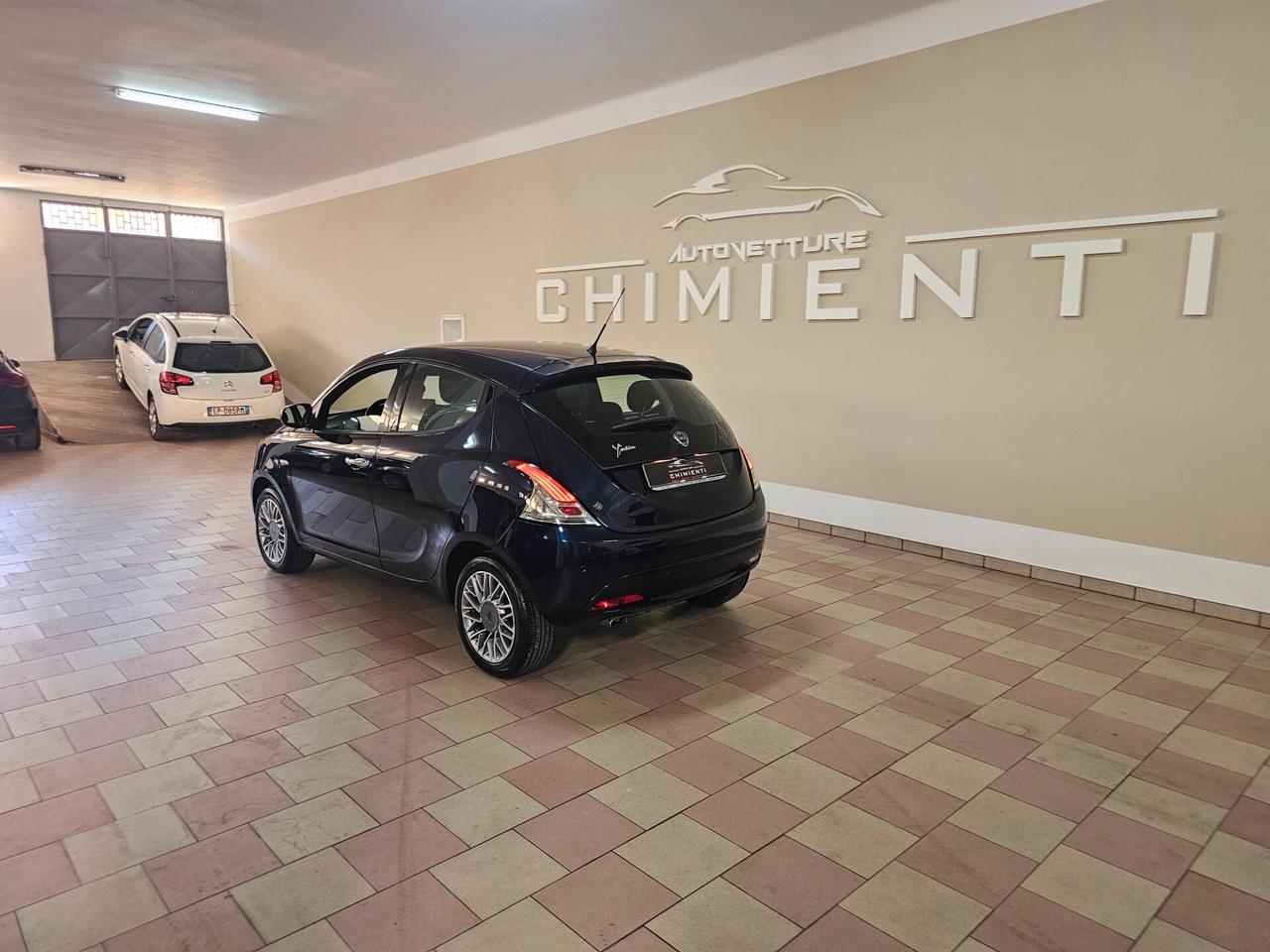 Lancia Ypsilon 1.2 69 CV 5 porte GPL Ecochic Gold