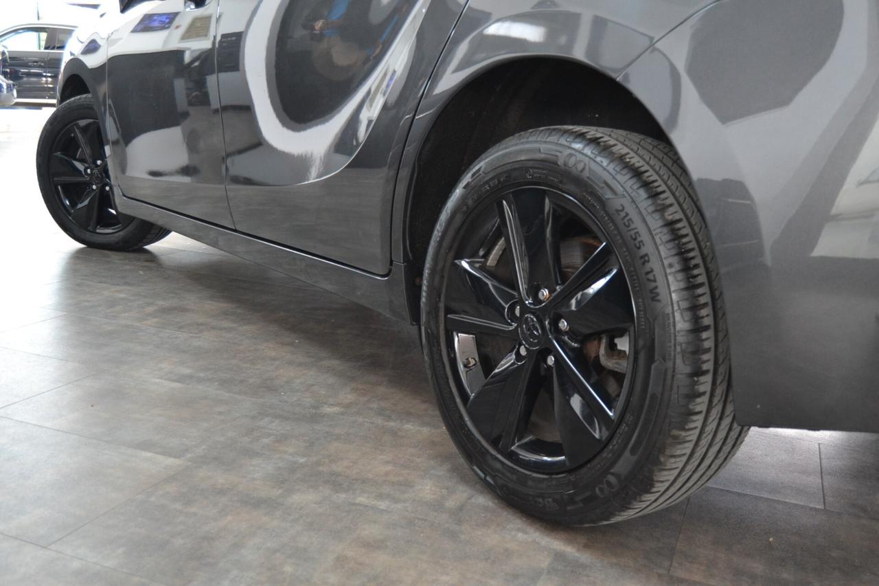 Toyota Verso 1.6 D-4D Style 7Posti/Navi/Tetto/Cruise