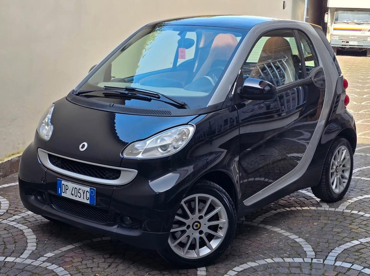 Smart ForTwo 1000 62 kW coupé passion