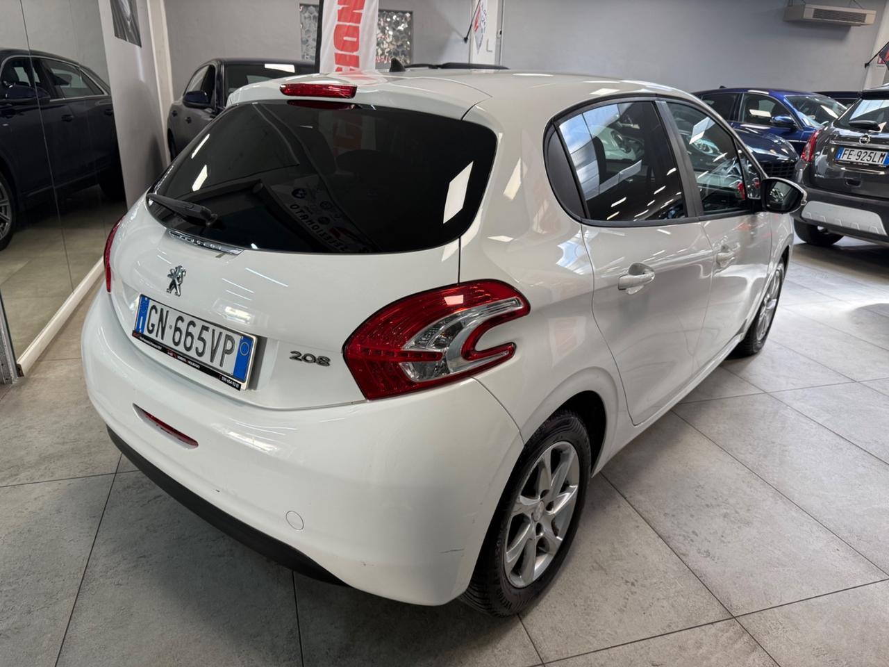 Peugeot 208 1.2 VTi 82 CV 5 porte Access Ok Neopatentati