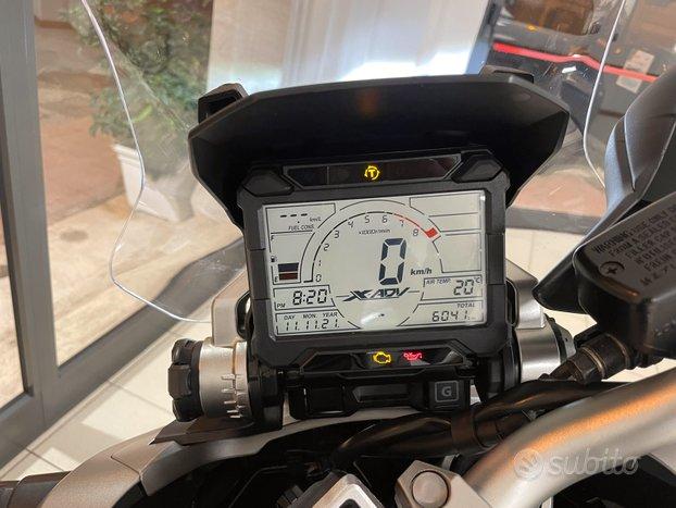 Honda X-Adv 750cc anno 2019 Grigio opaco km 6000