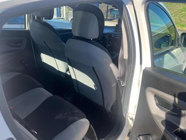 LANCIA Ypsilon 1.2 69 CV 5 porte Silver