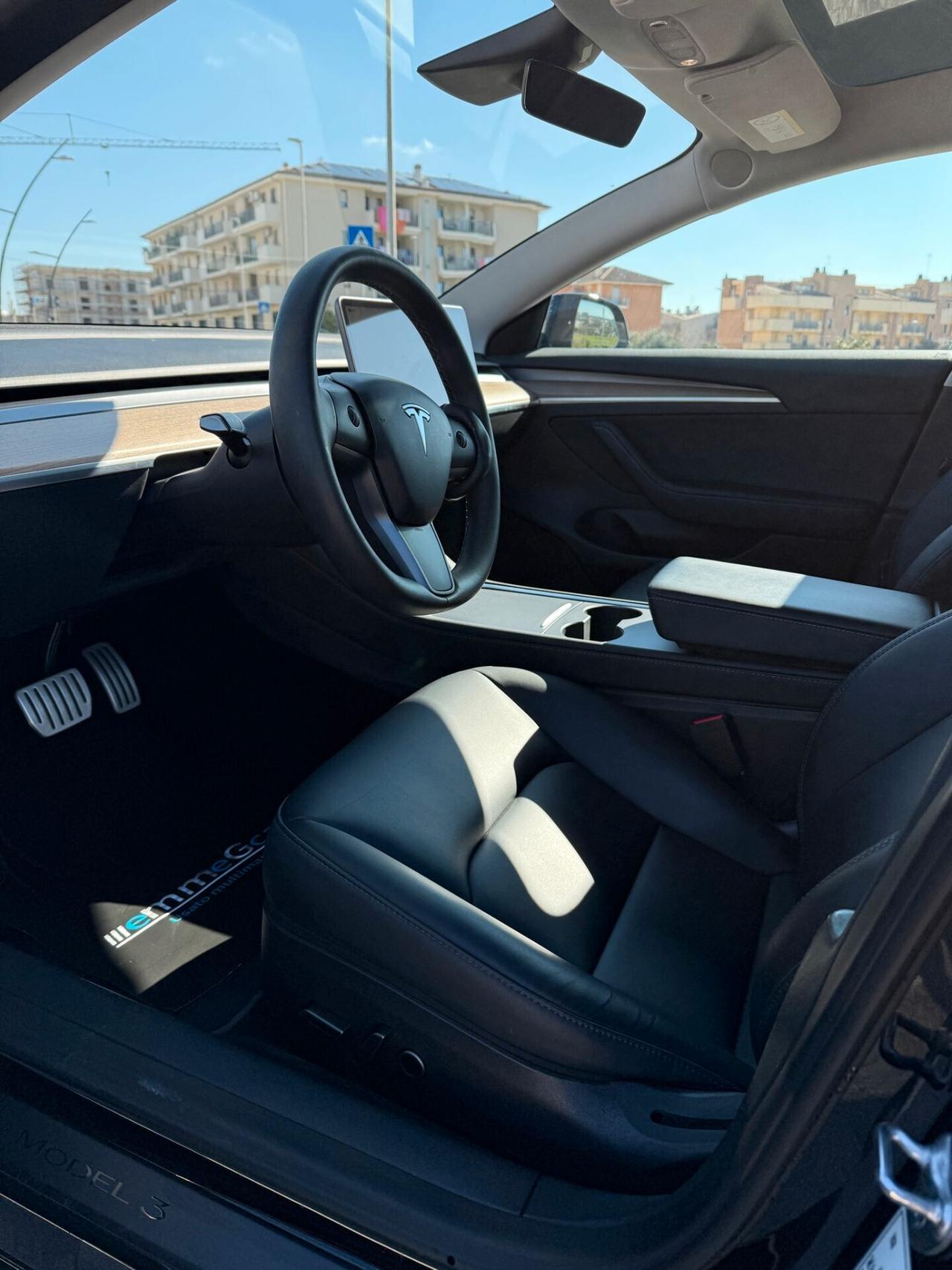 Tesla Model 3 Long Range Dual Motor AWD